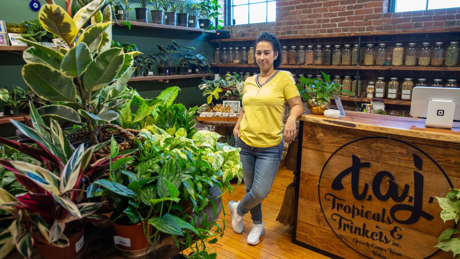 Tiana Diaz at Taj Tropics and Trinkets Tiana Diaz at Taj Tropics and Trinkets