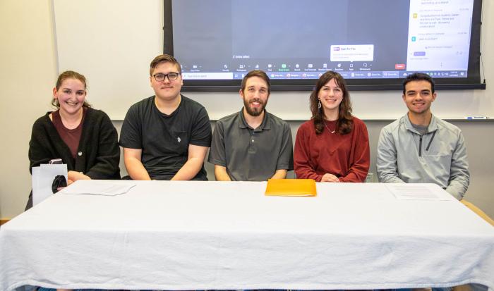 Students from the December 7, 2022 Honors Colloquium